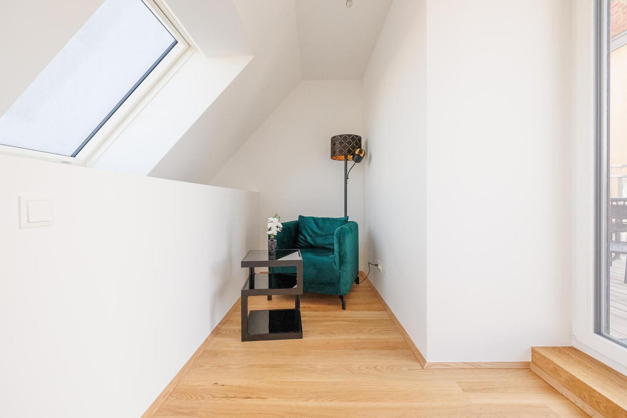 Symphony Apartments 42 - Modern Loft With Terrace And Grill In Central Location Vienna Esterno foto